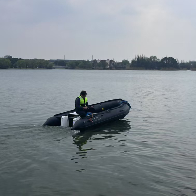 智能型電動噴泵式救援艇